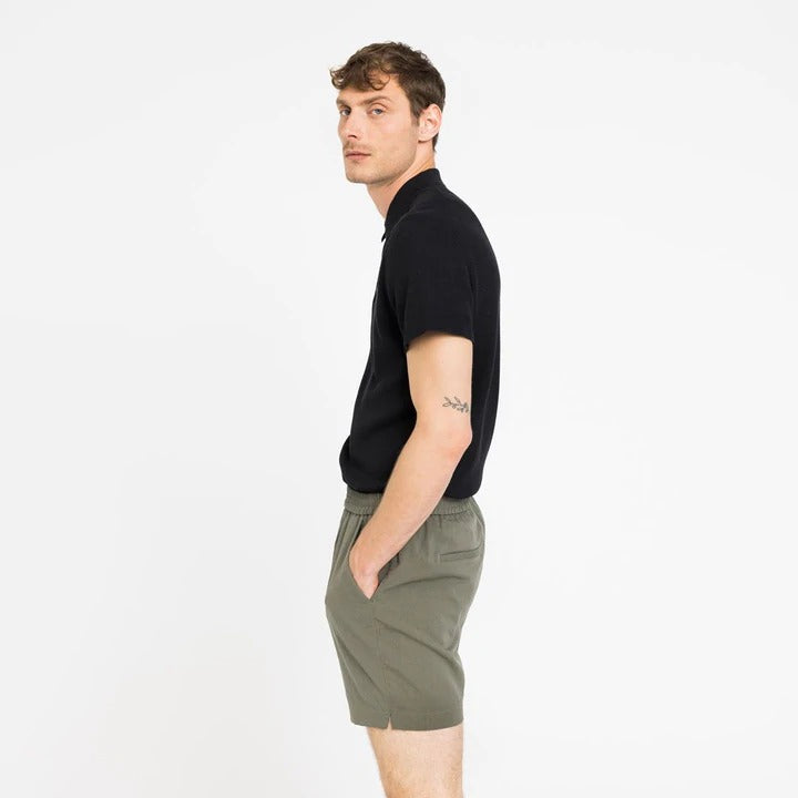 Plain Units Turi Shorts