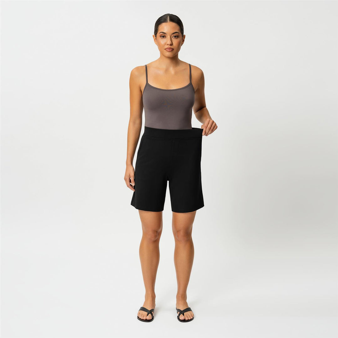 Light Ponte Shorts