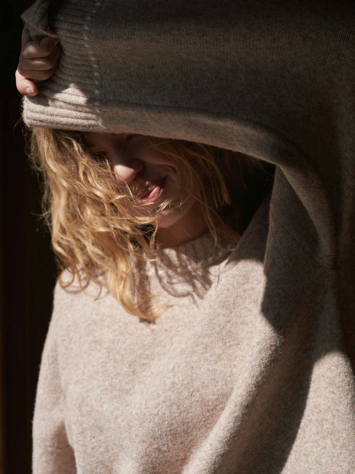 Roeme Knit Stitch Blouse