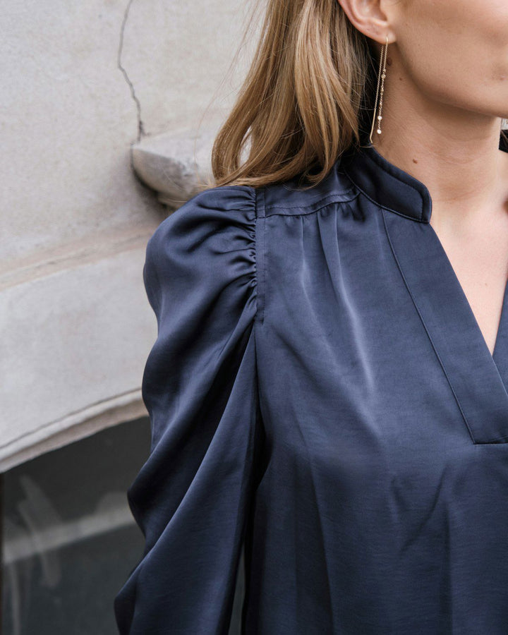 Rosslyn Heavy Sateen Blouse