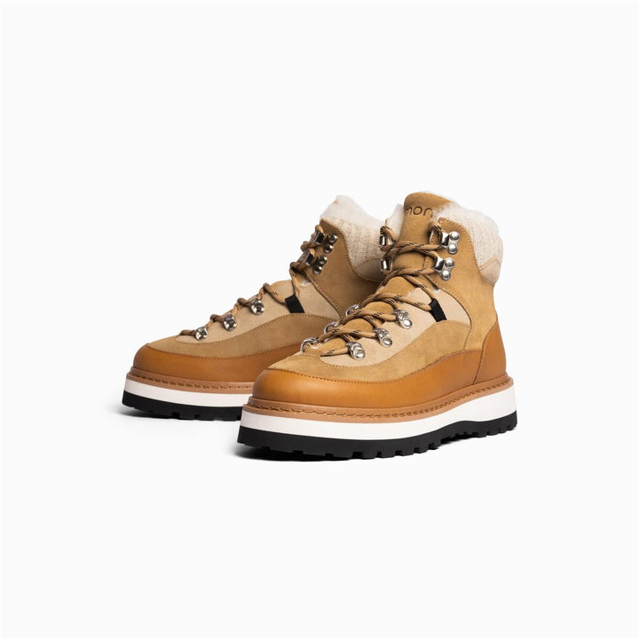 TAG CAP W SHOES
