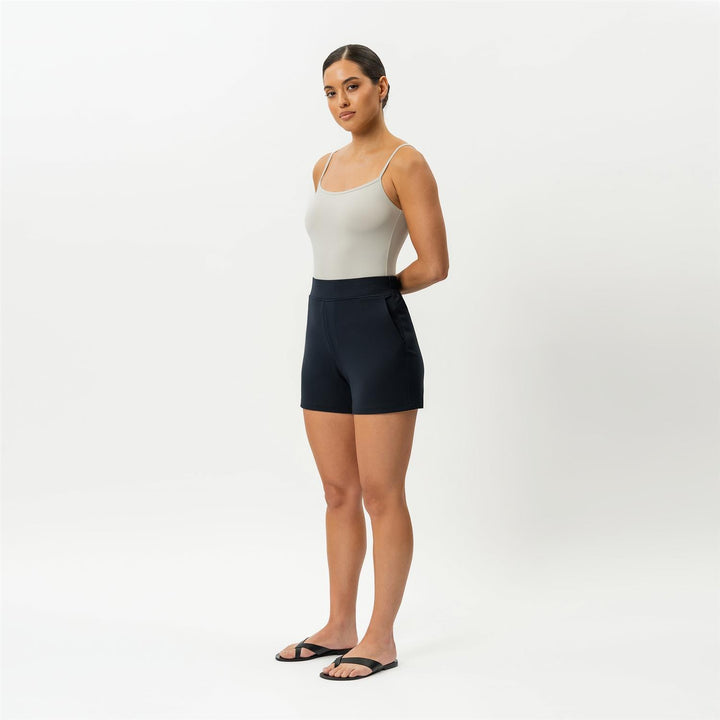 Light ponte shorts