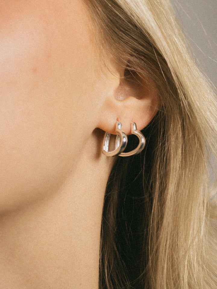 Simple Heart Earrings
