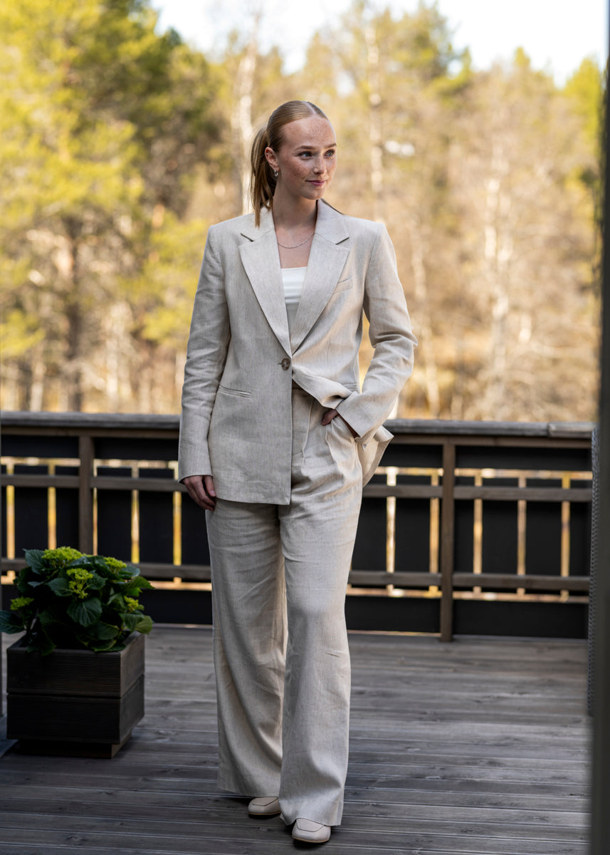 Antonia Blazer