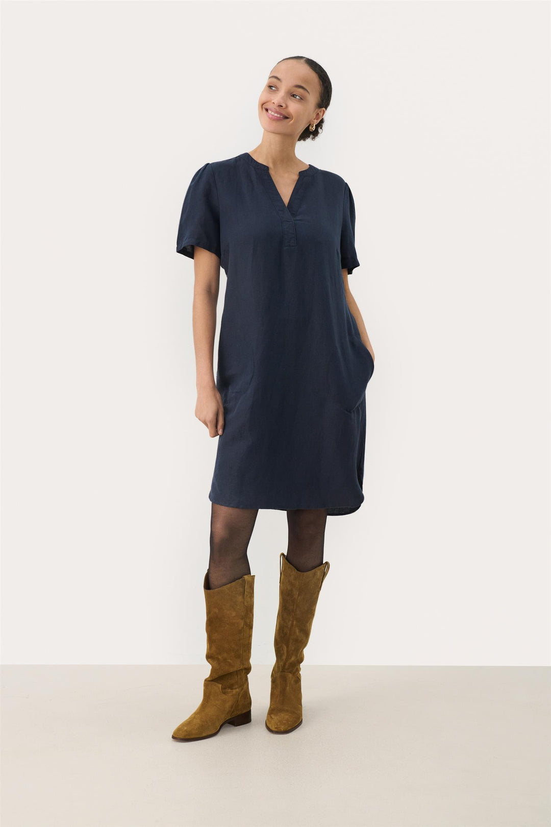 AminasePW Dress