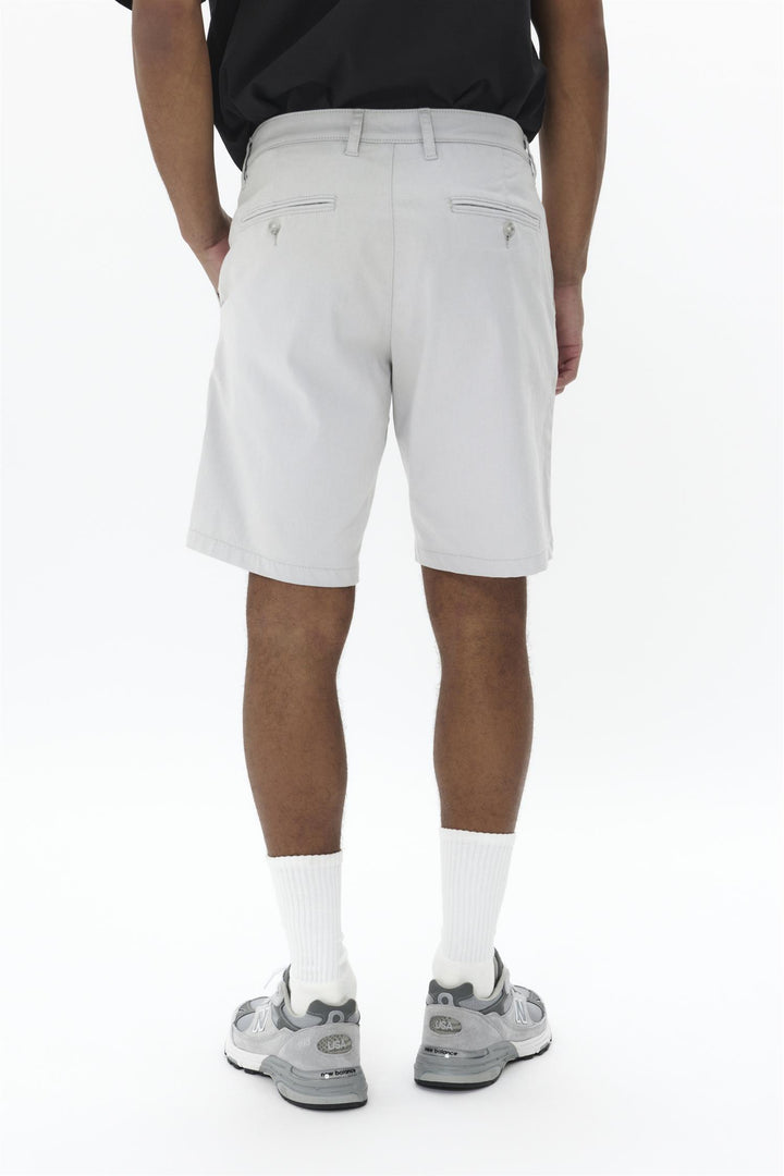 MAthomas Short