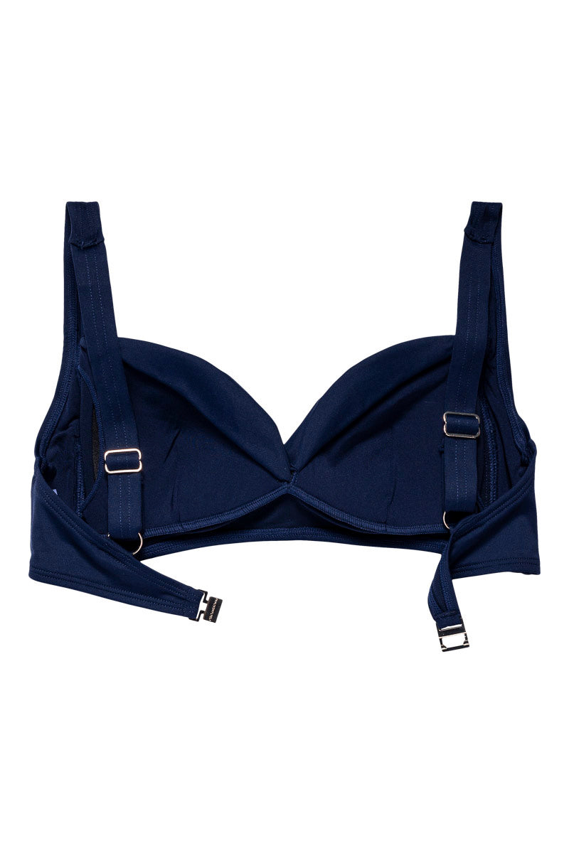 Medea Solid Top