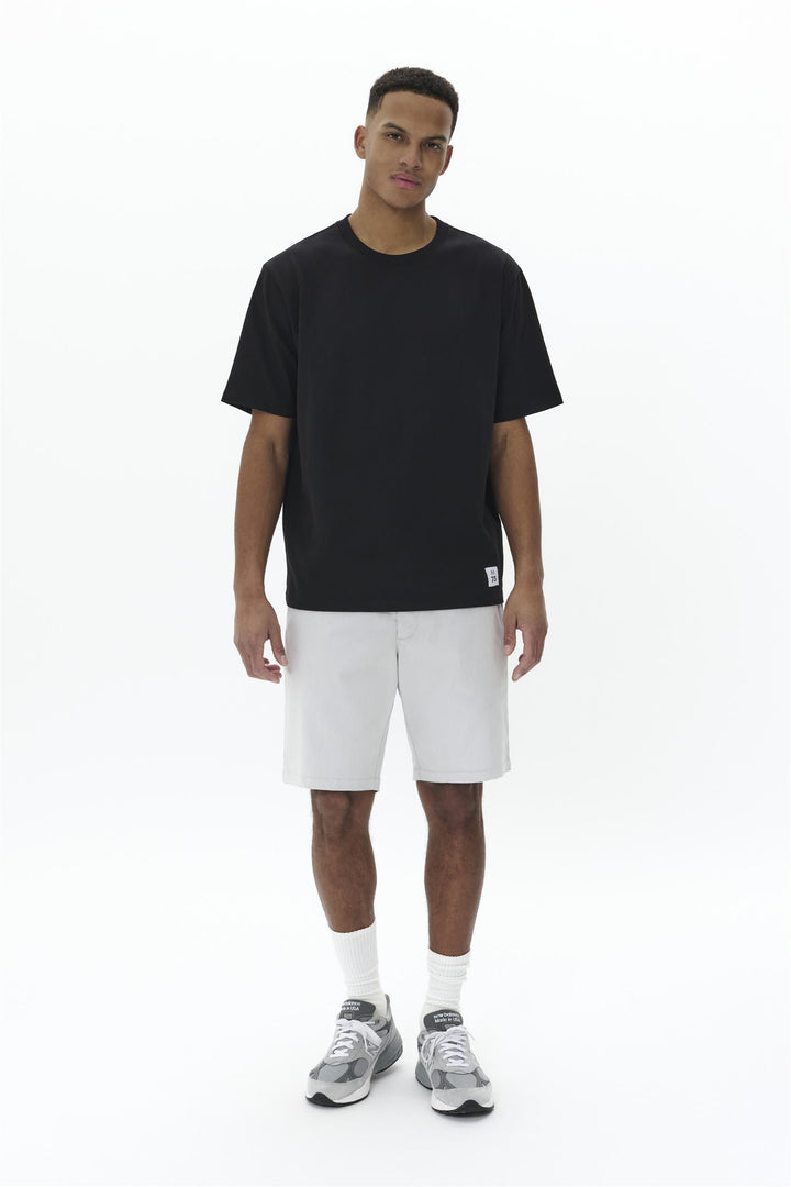 MAthomas Short