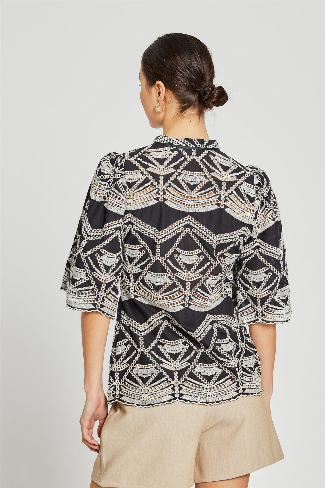 ArvensisBBLarin Shirt