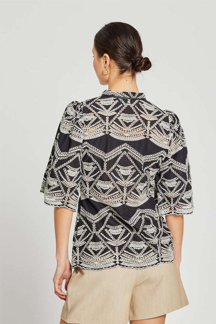 ArvensisBBLarin Shirt