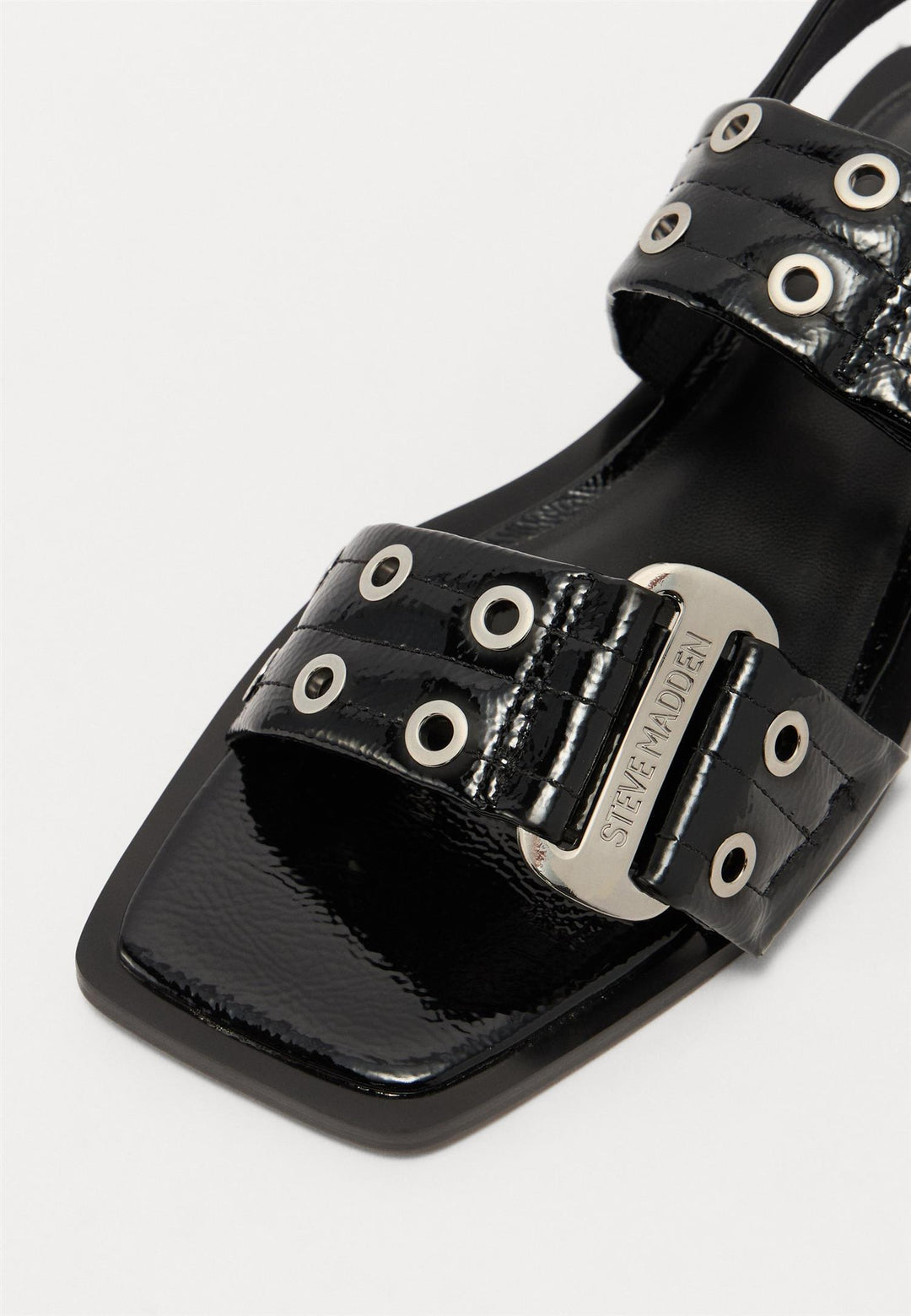 Saria E sandals