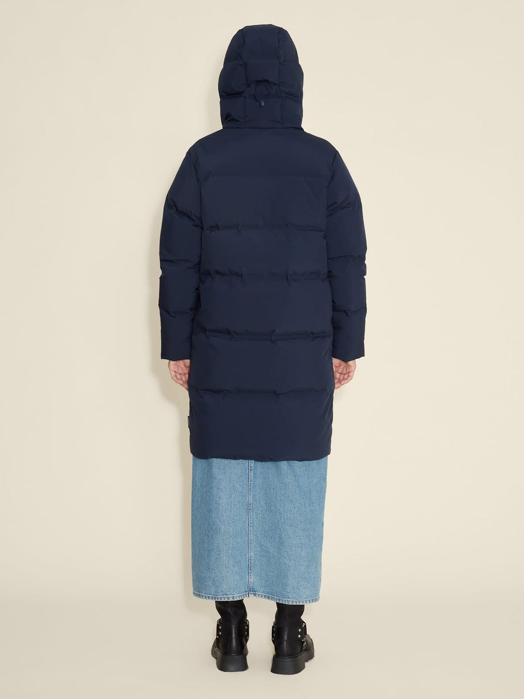 Loen Down Jacket