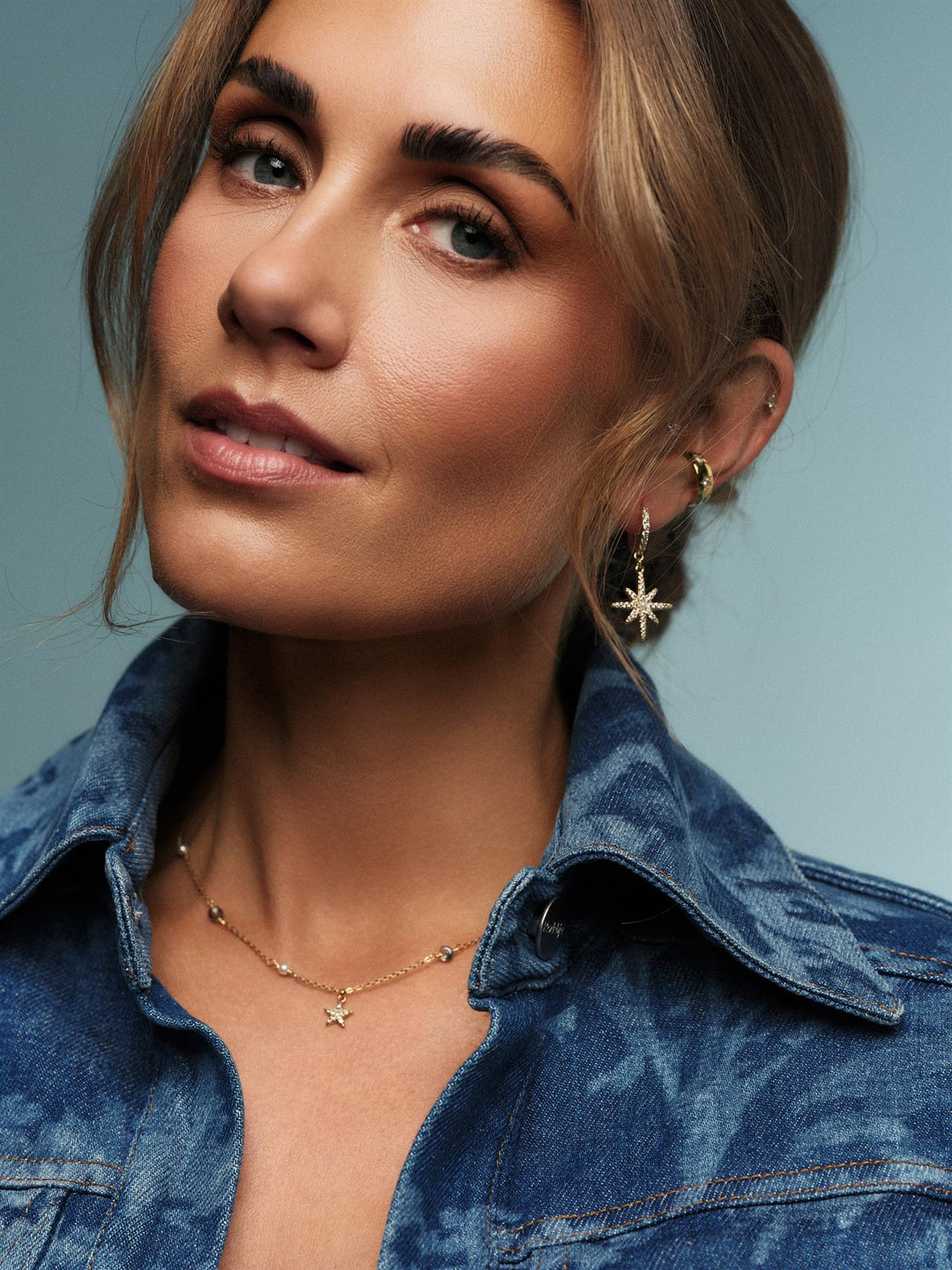 Stella Hoops, Tone Damli