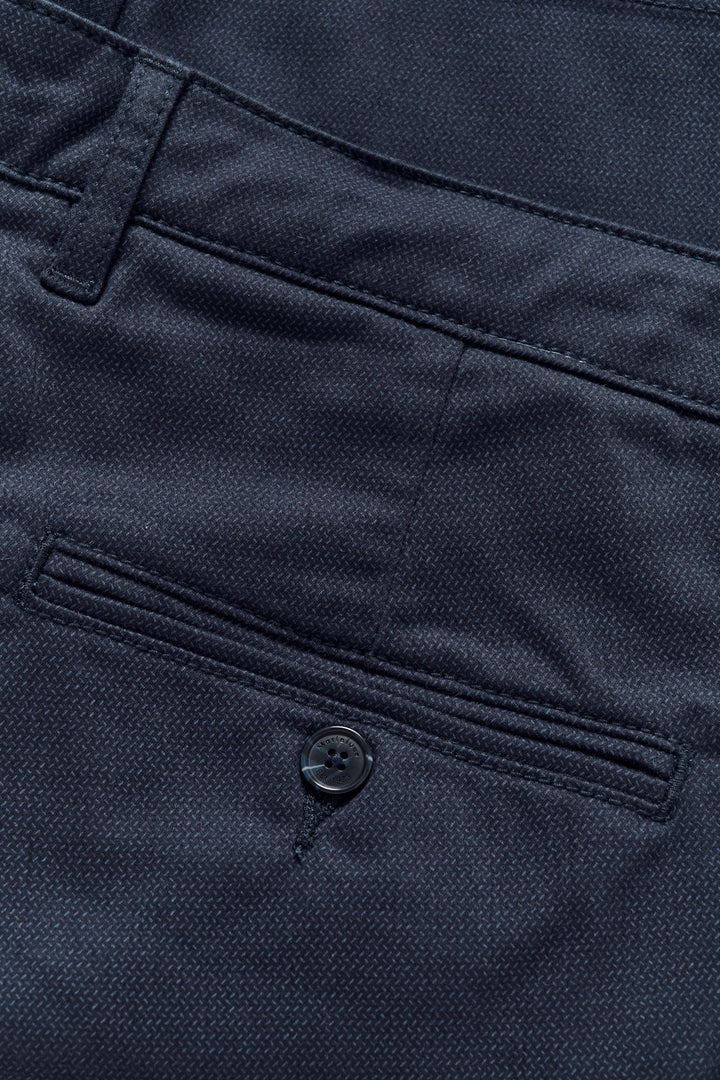MAthomas Short
