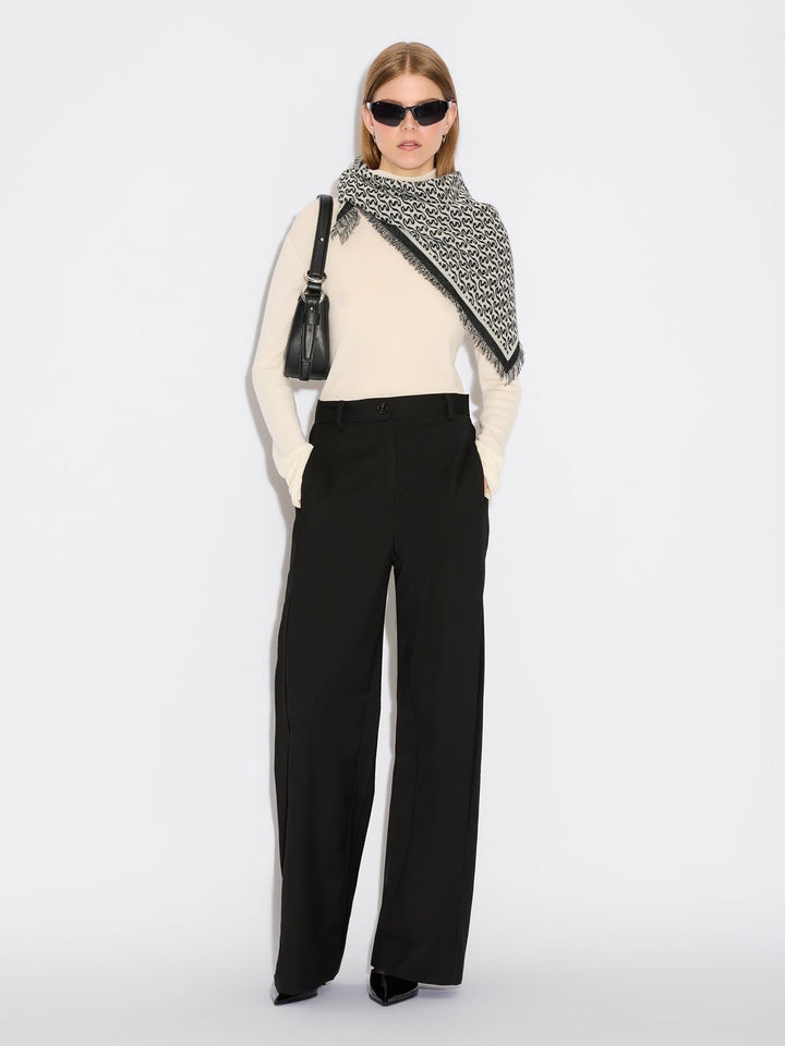 Fine Wool Scarf Monogram