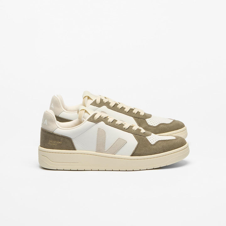 V-82 Leather Sneakers