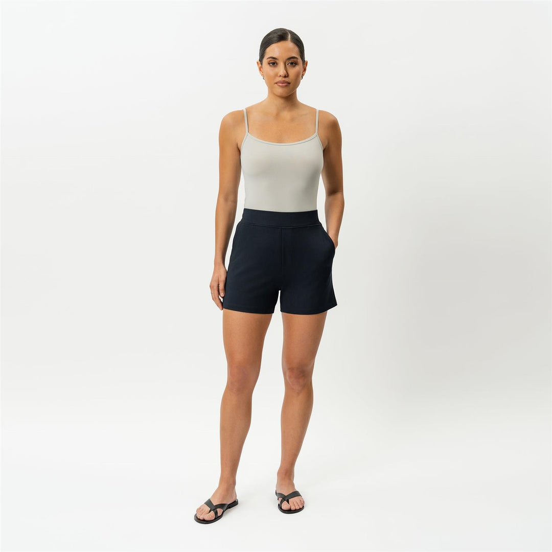 Light ponte shorts