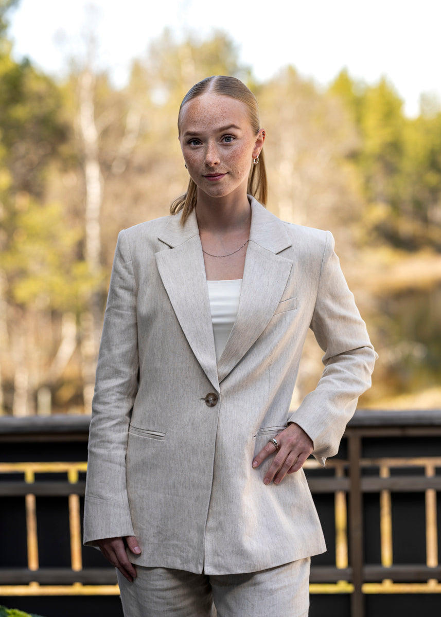 Antonia Blazer
