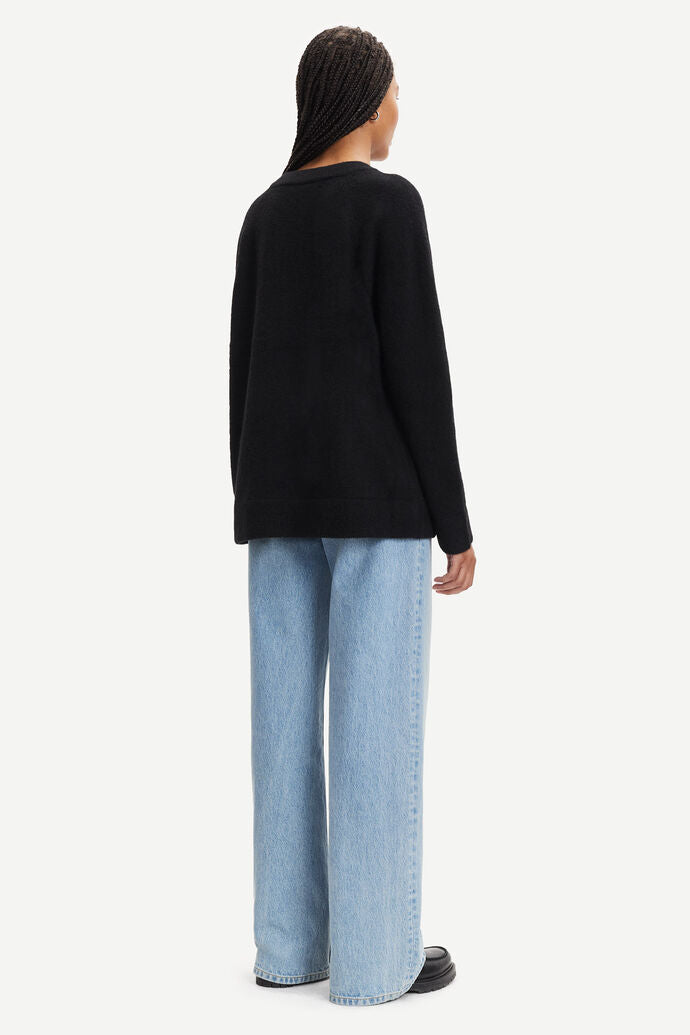 Nor o-n long sweater