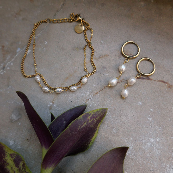 Long freshwater pearl earrings