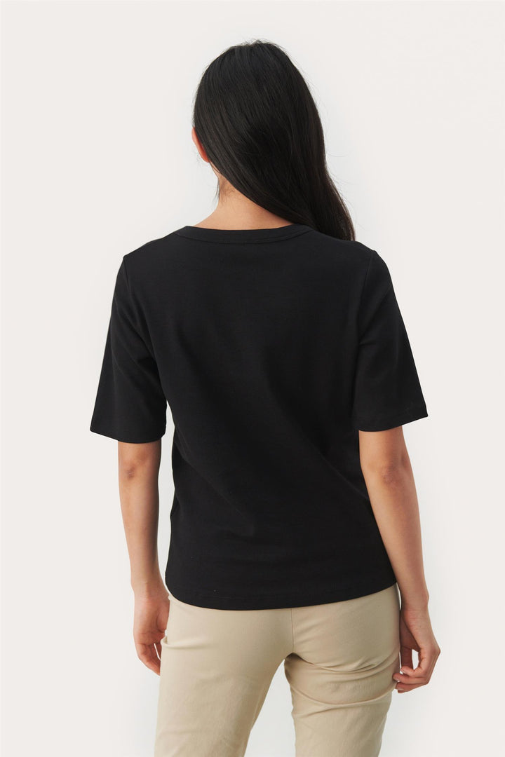 RatanaPW T-shirt