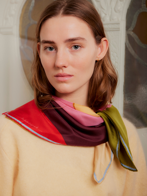 Blovia sia scarf