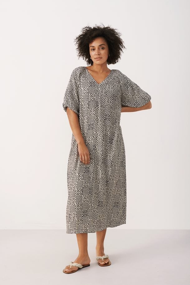 ArisaPW Midi Dress