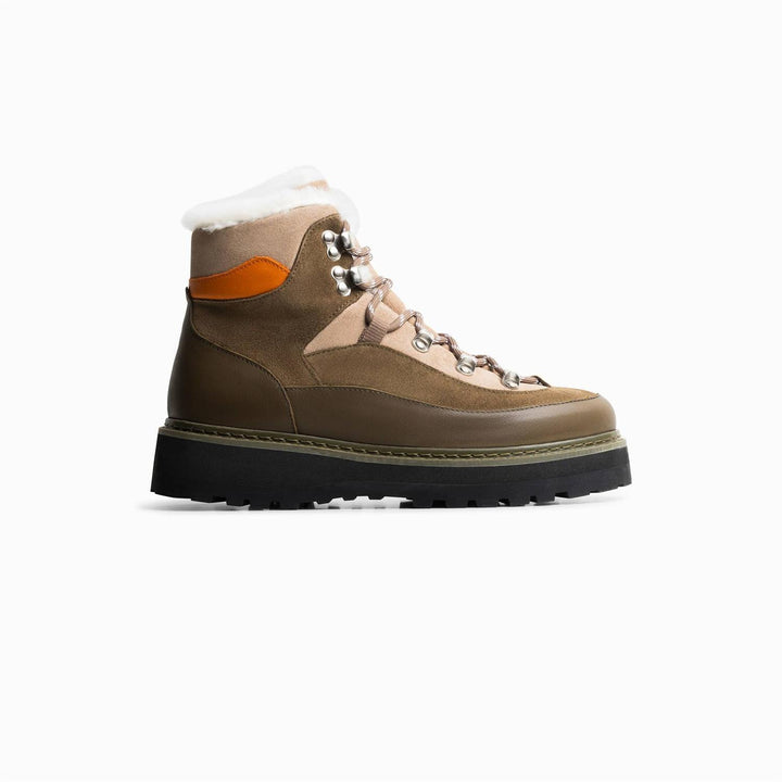 TAG CAP W SHOES