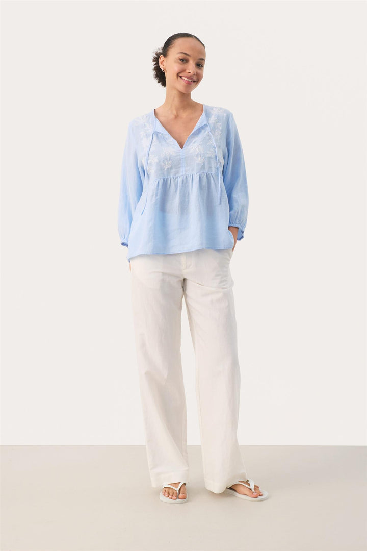 GwendinaPW Linen Blouse