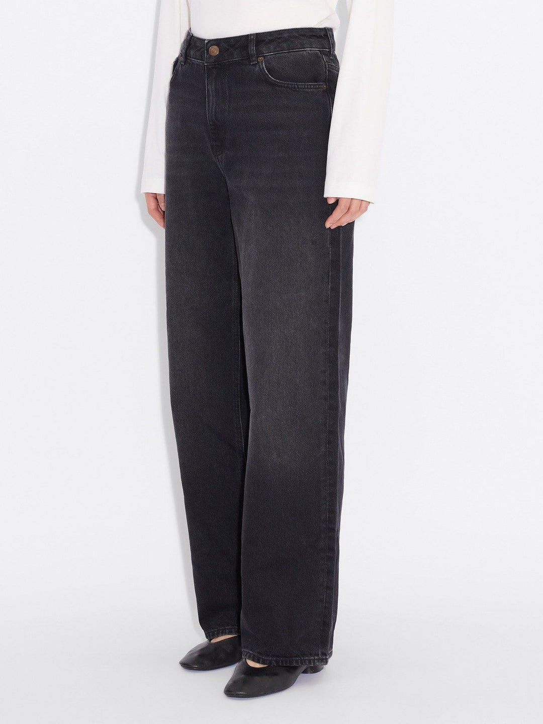 W Wide Jeans