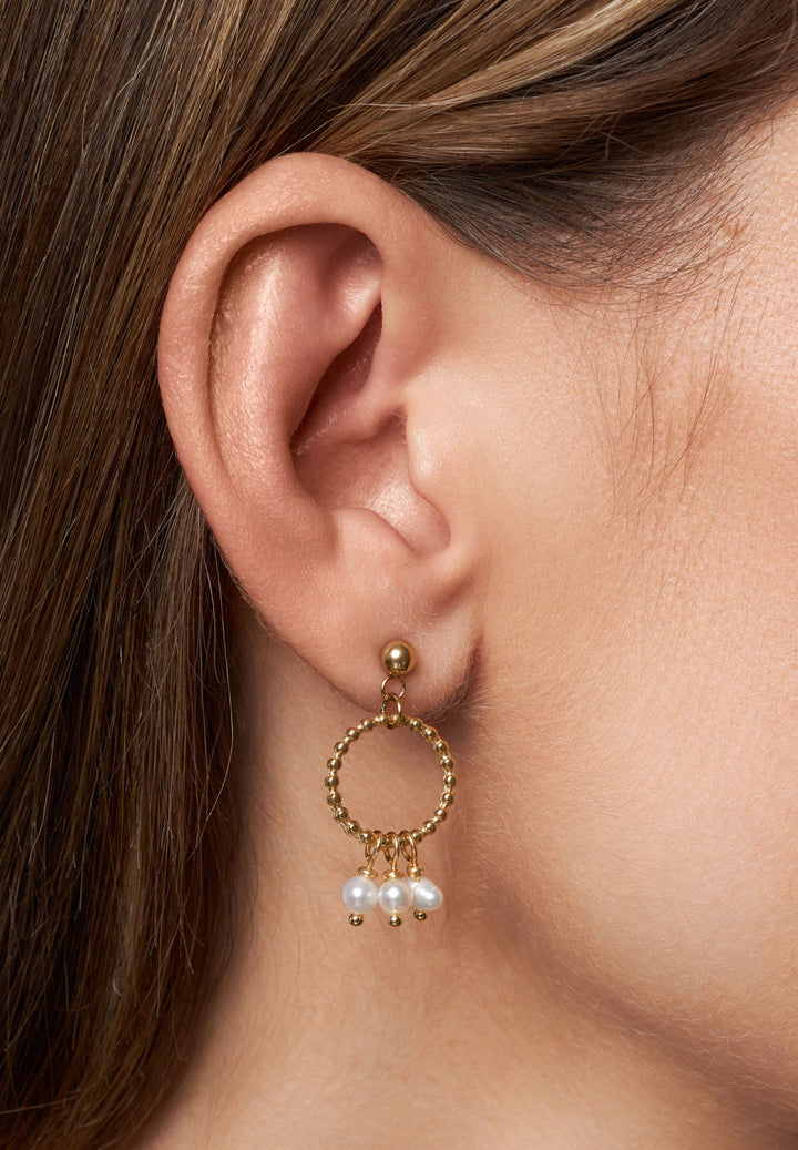 Earring circle w/fw pearls