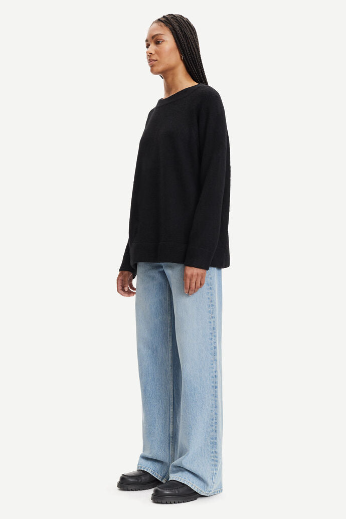 Nor o-n long sweater