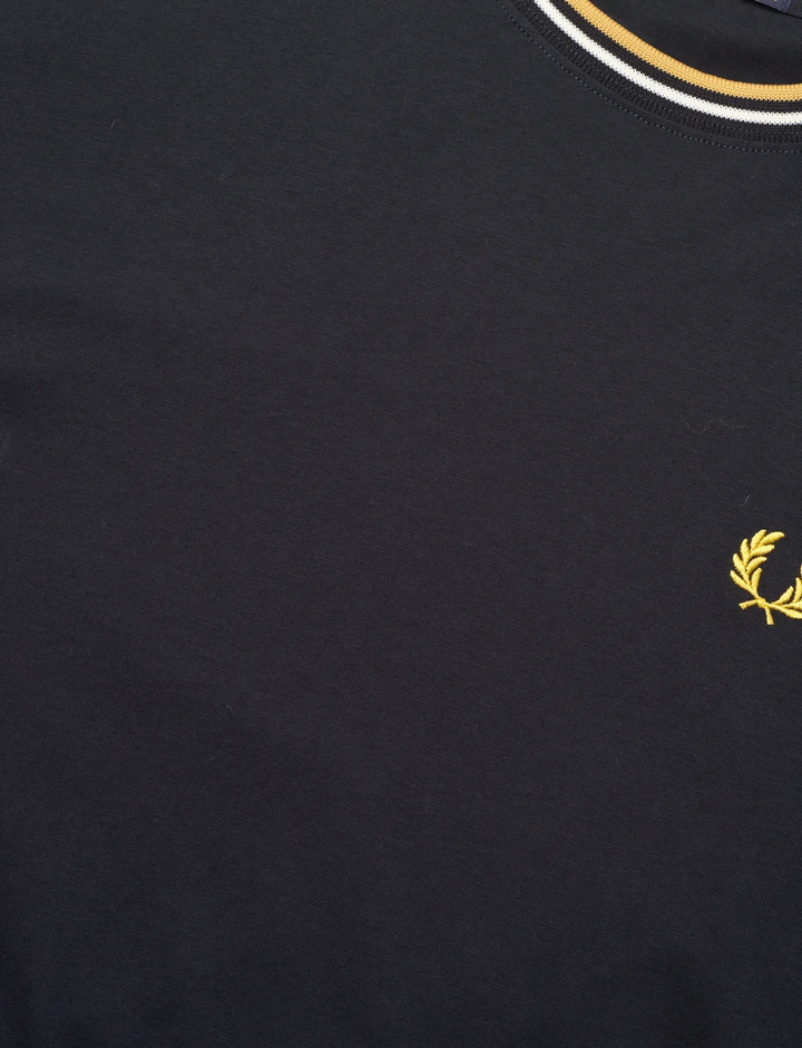 Twin Tipped T-shirt