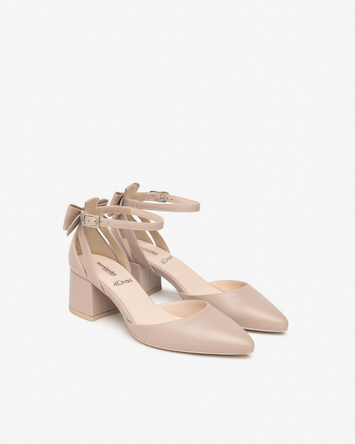 Women’s Leather Court Shoes