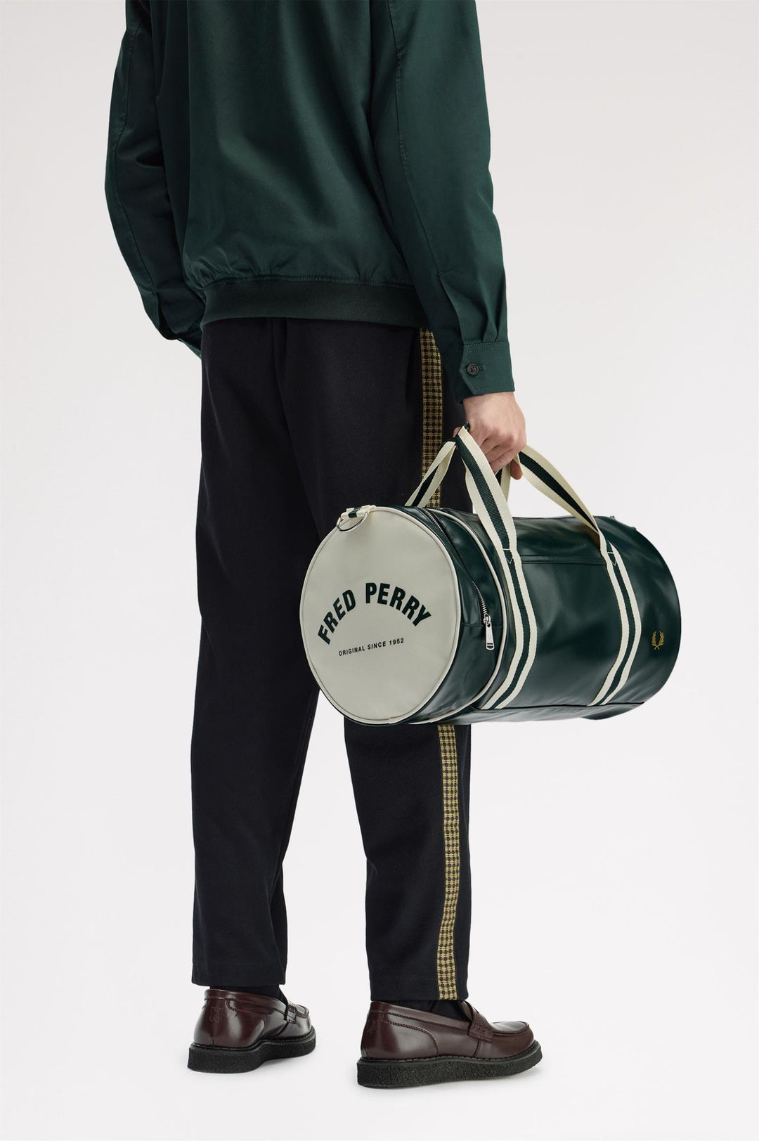 Classic Barrel Bag