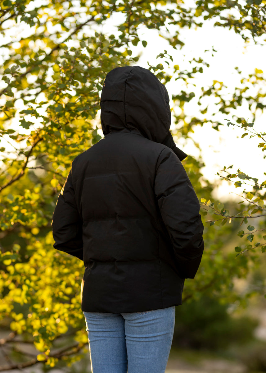Besseggen Light Short Jacket
