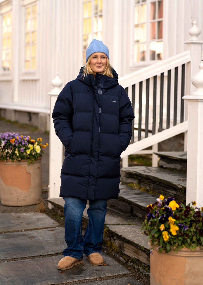Loen Down Jacket