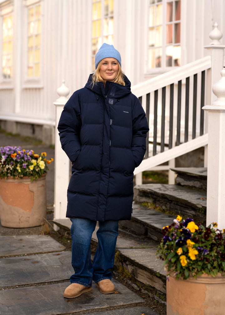 Loen Down Jacket