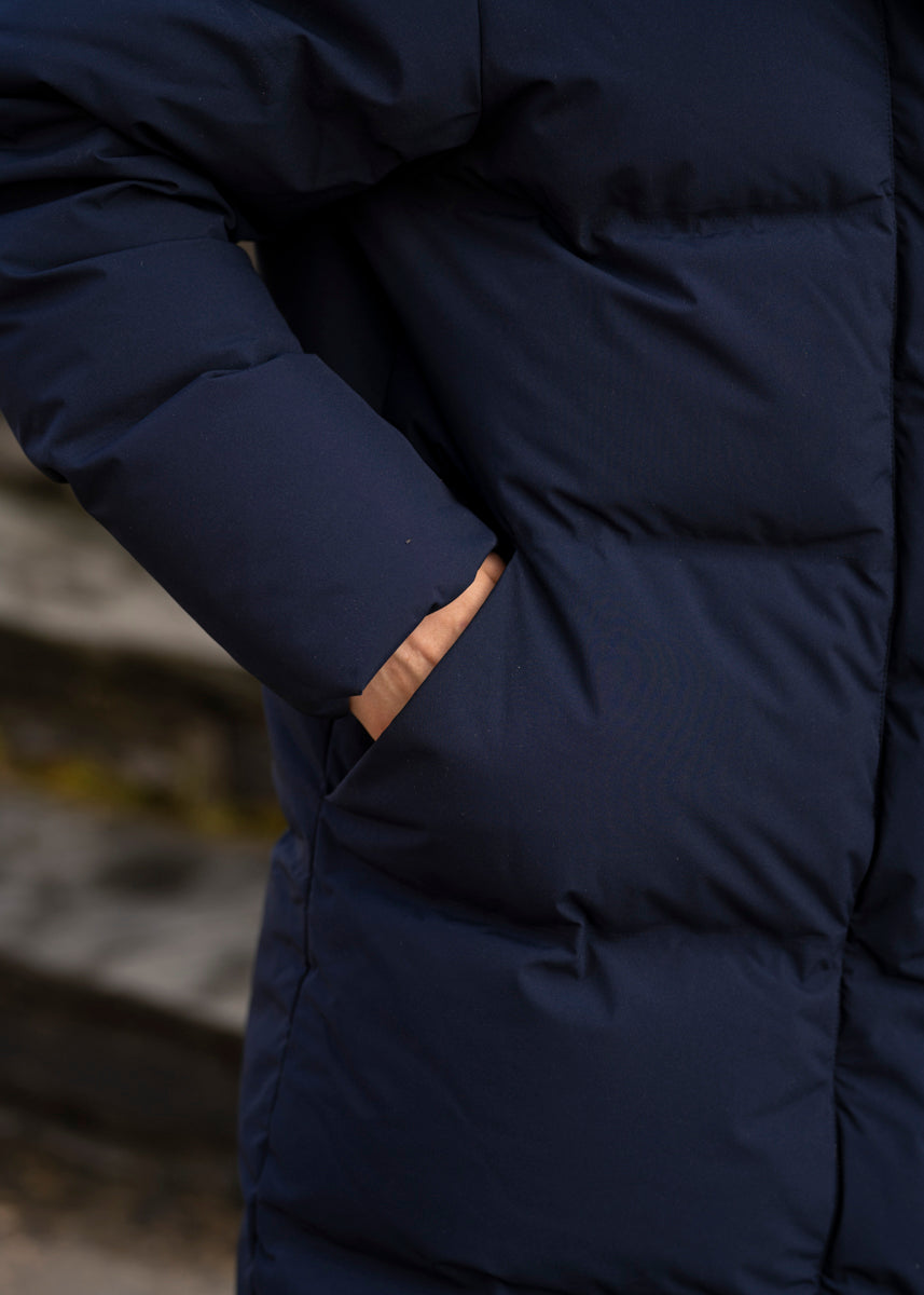 Loen Down Jacket