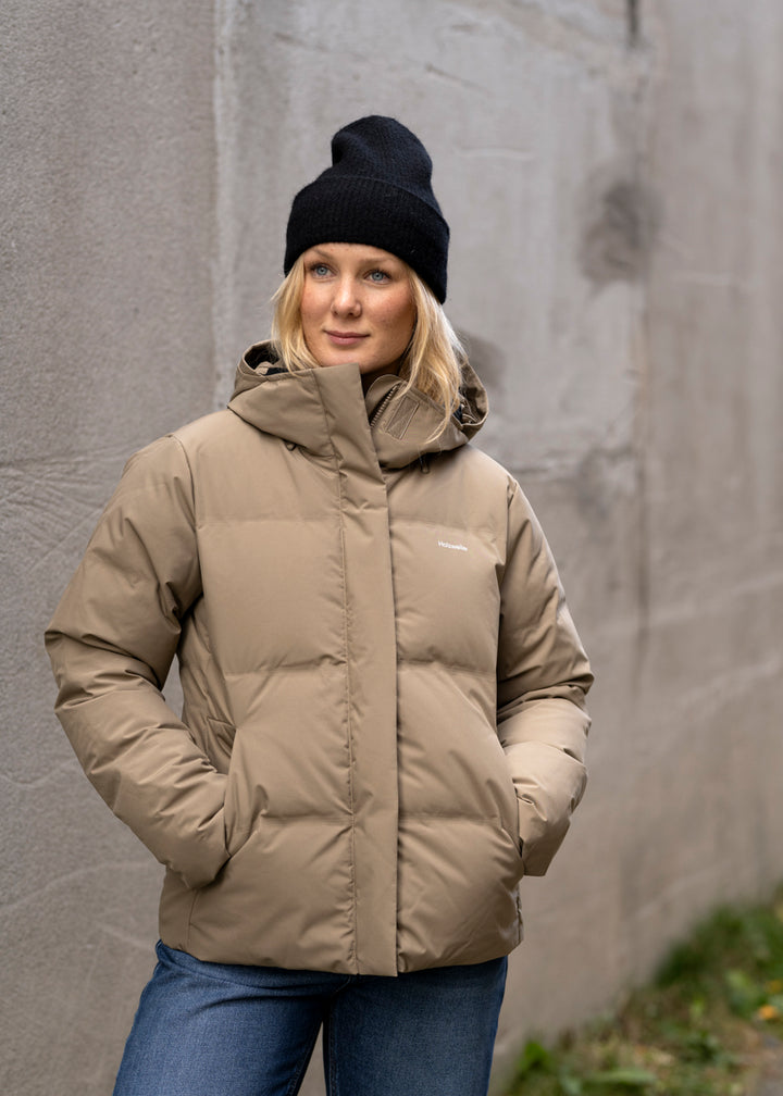 Besseggen Light Short Jacket