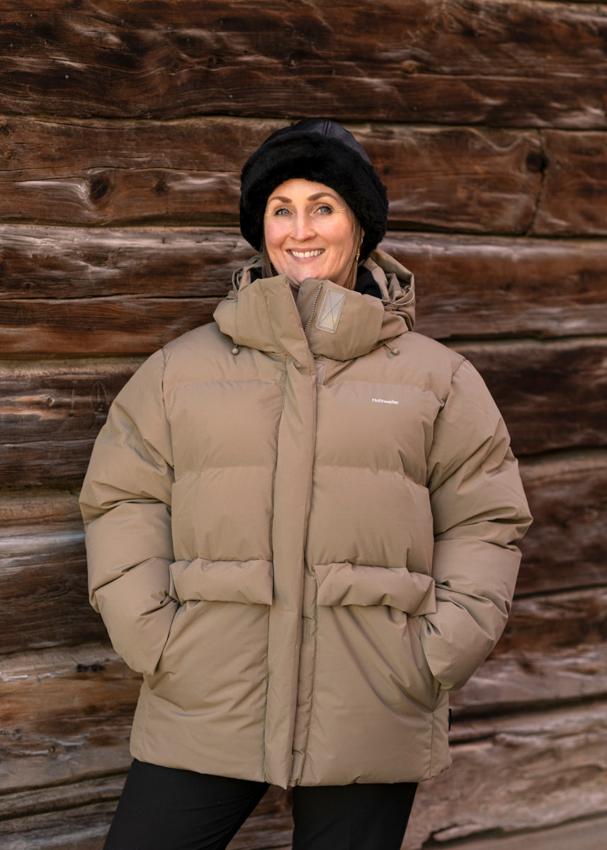 Besseggen Down Jacket