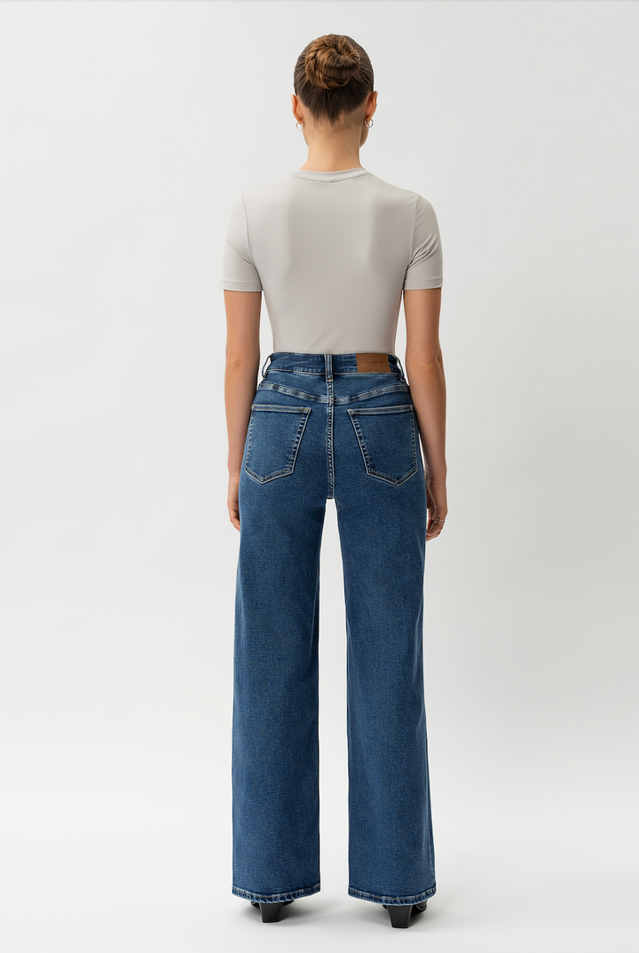 Relaxed Comfort Denim Jeans