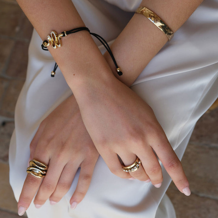 Crease ring