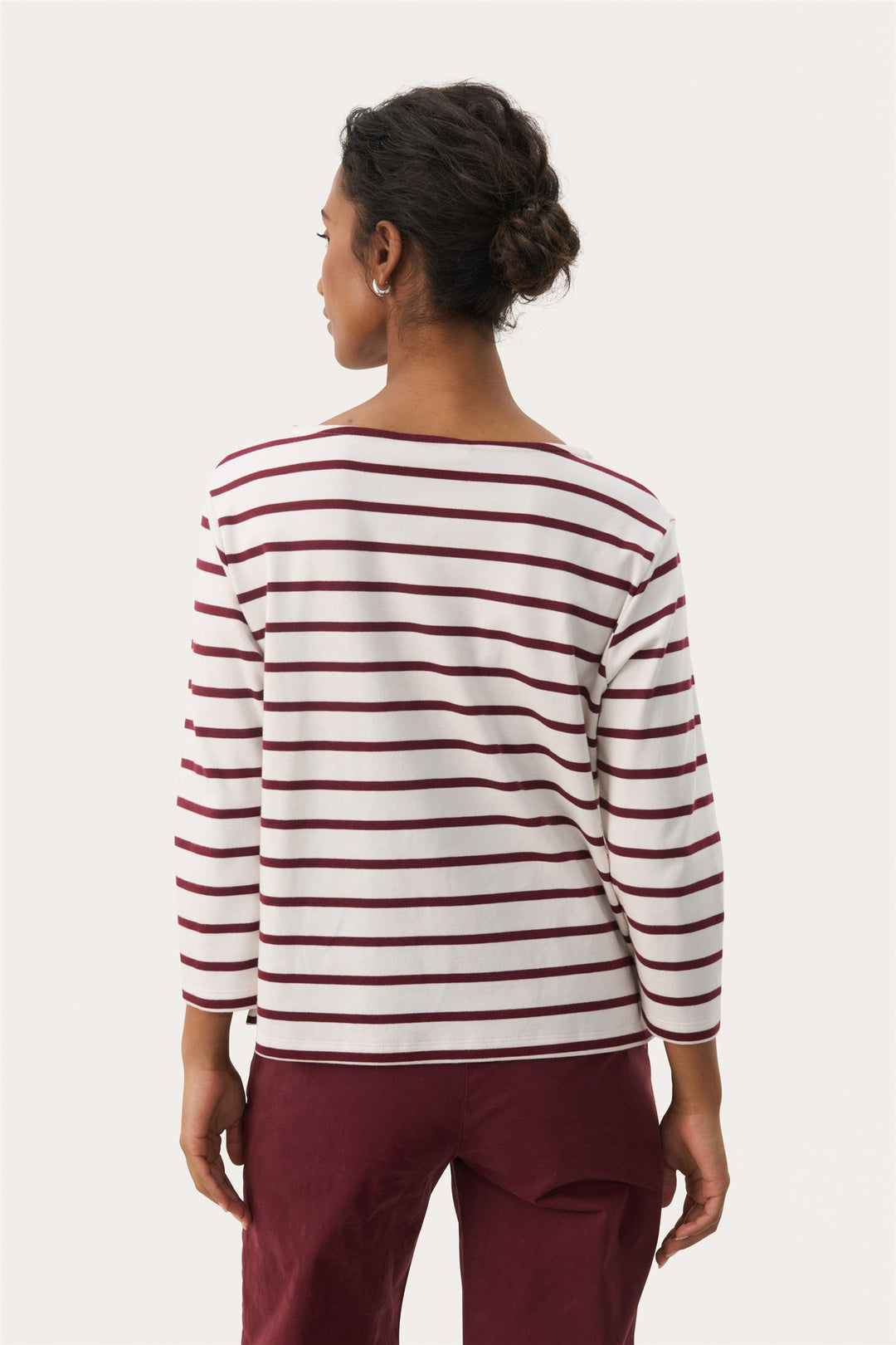 Nelapw T-shirt