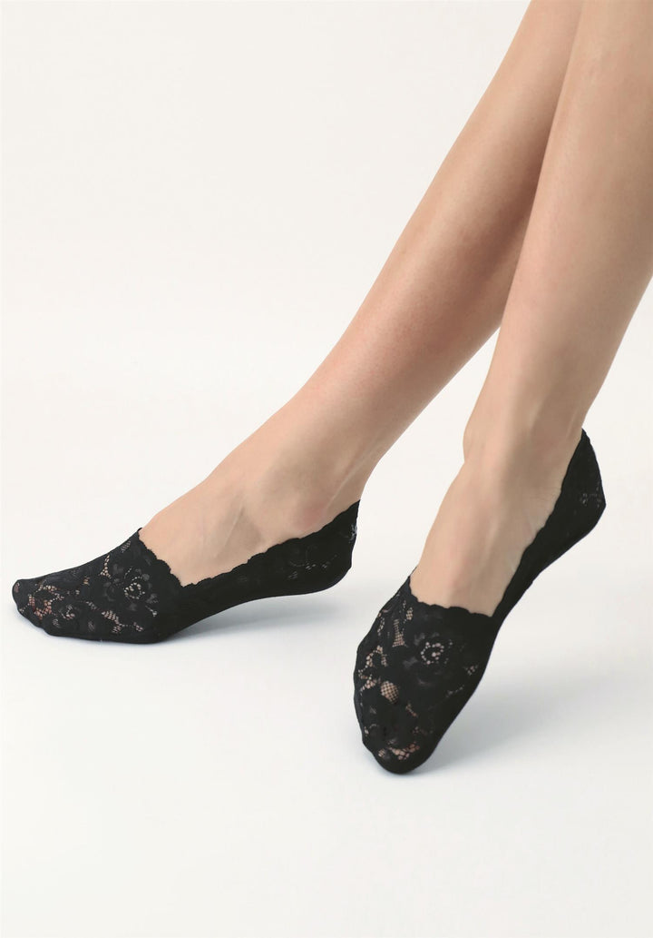 Lacy No-Show Socks