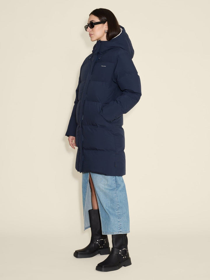 Loen Down Jacket