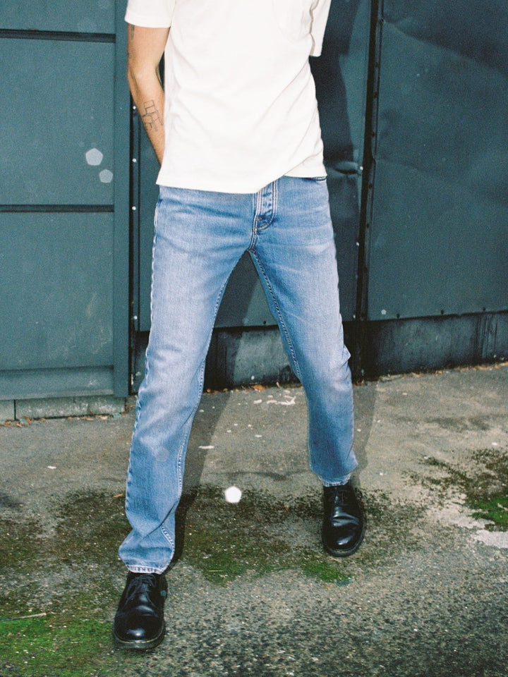 Solid Ollie Jeans