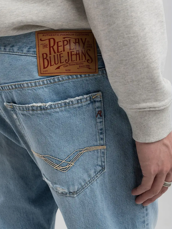 DERYCK, Regular