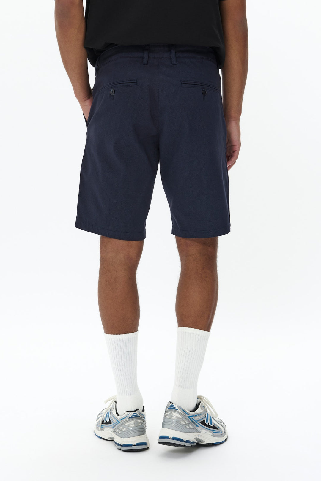 MAthomas Short