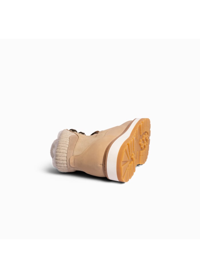 TAG CAP W SHOES